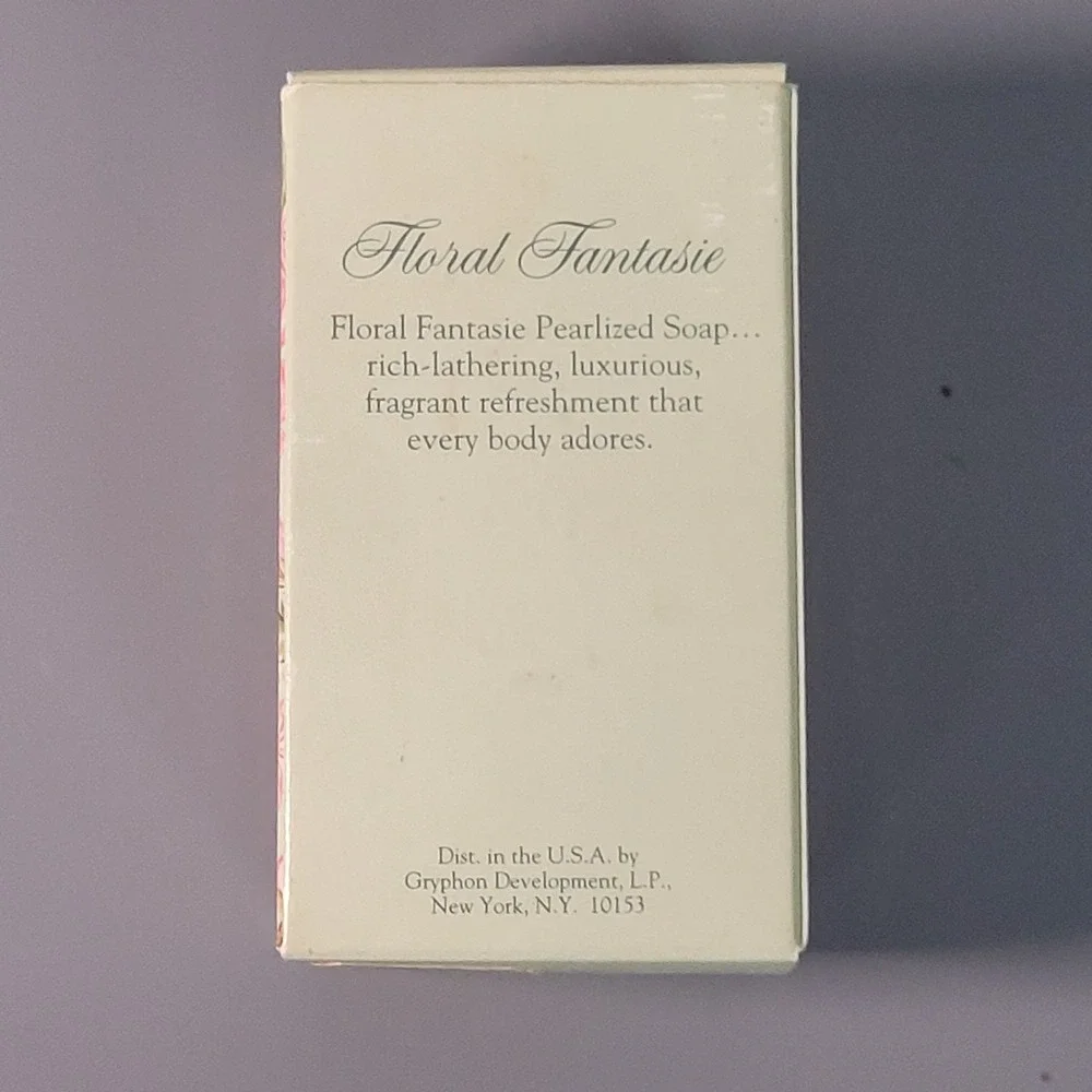 Victoria's Secret Floral Fantasie Pearlized Soap 3.5 Oz Discontinued New In Box